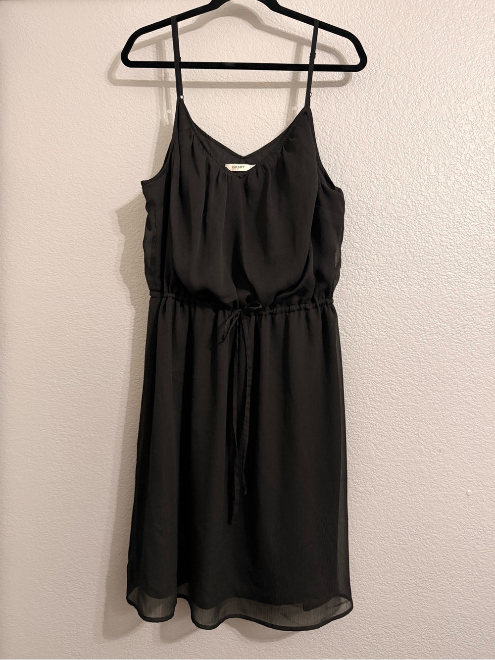 Old Navy Black Spaghetti-Strap Drawstring Dress